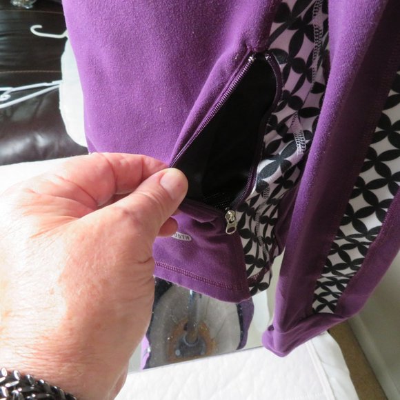 Women's One Tooth Full Zip Hoodie with Pockets and Thumb Holes Size S/P - Picture 3 of 8